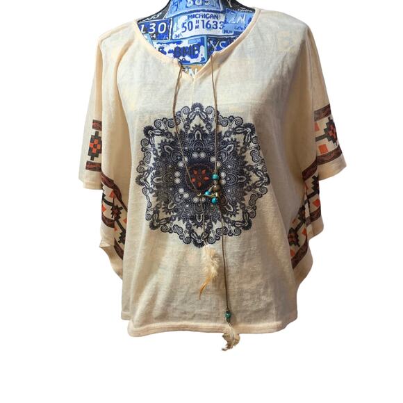 Wayan natural wear boho top - Picture 1 of 13